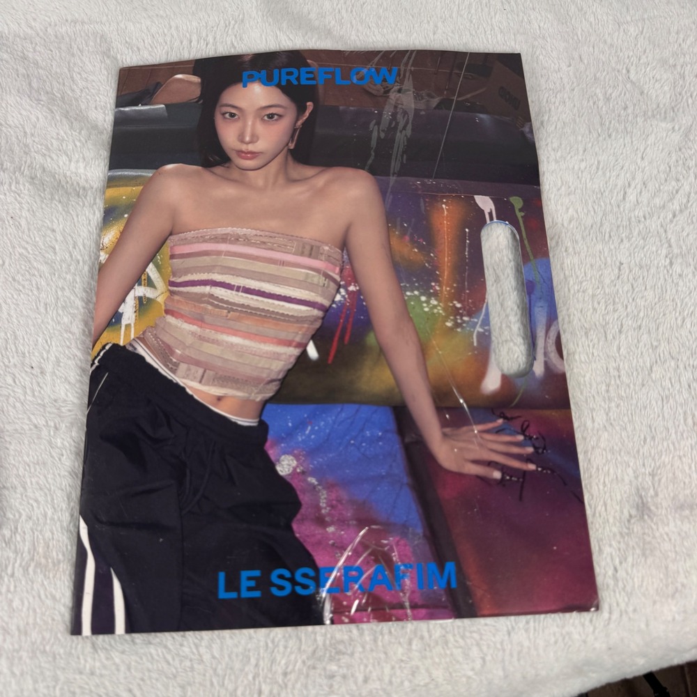 LE SSERAFIM PUREFLOW Pt.1 KAZUHA Version K-Pop CD Album w/ Photobook 2026